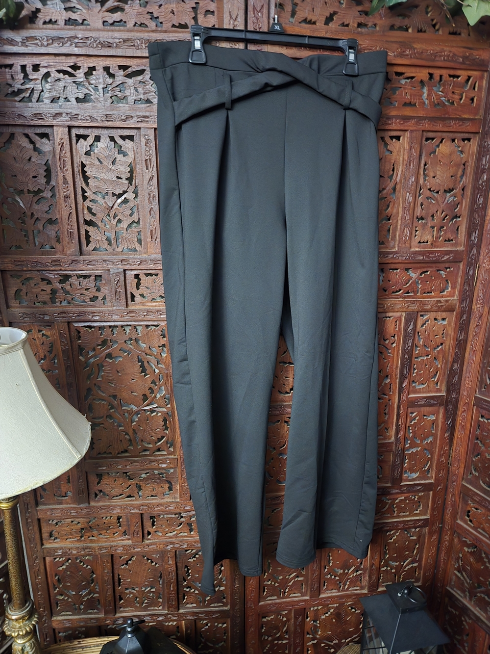 Twisted Waistband Wide Leg Pants in Black
